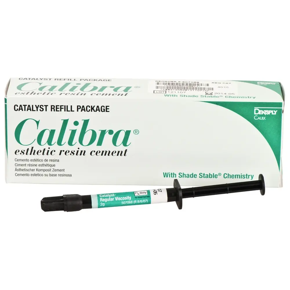 Dentsply Sirona Calibra® - Spritze 2 g Katalysator normalviskos